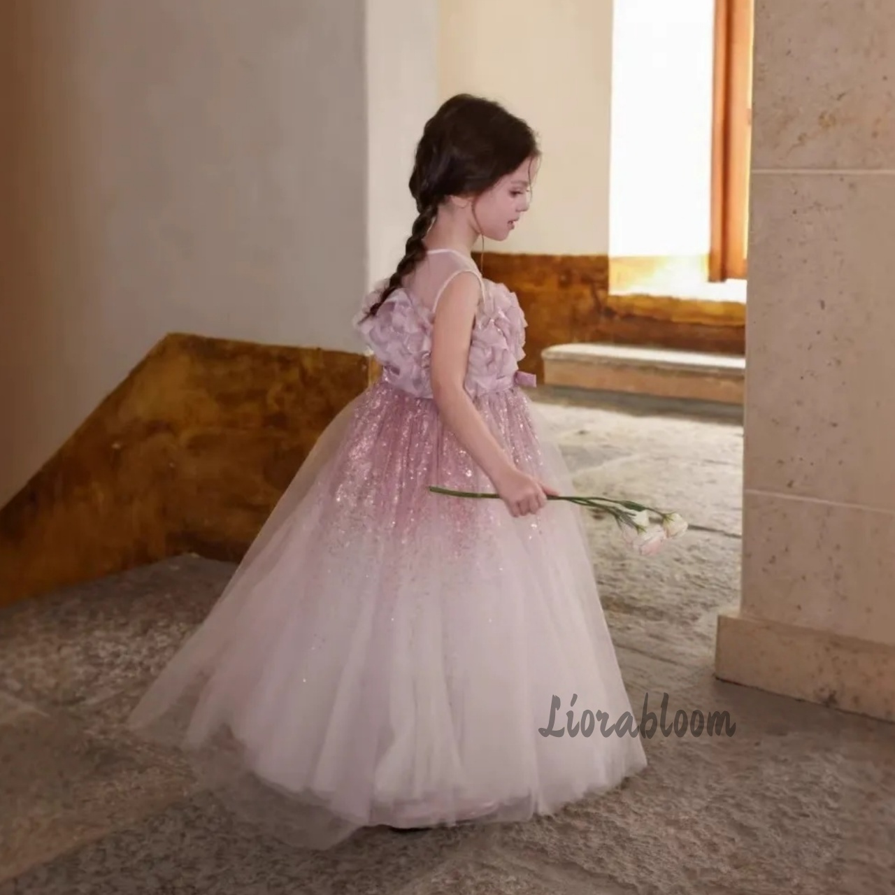 女の子用ピンクの波状チュールフォーマルガウン、フルスカートの - Formal Attire Woman のレビューと価格
