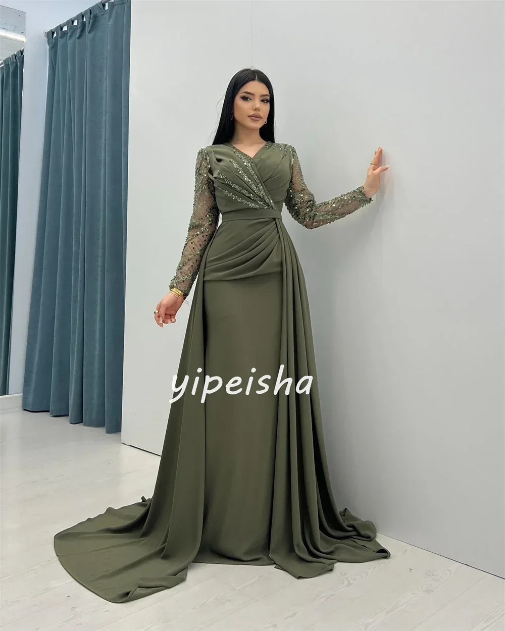 カスタマイズされたプロムドレス高級ビーズスパンコールイブニン - Women Luxury Formal Wear のレビューと価格